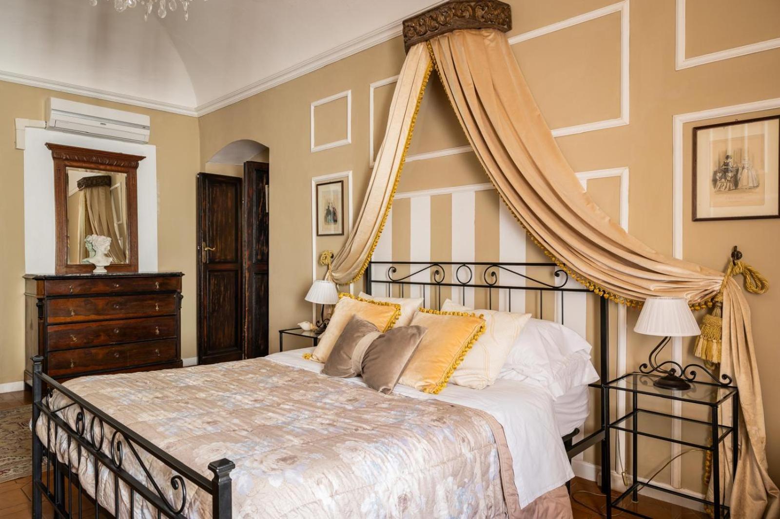 La Foresteria Di Palazzo Picedi Benettini Сарцана Экстерьер фото